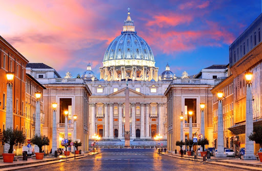 St. Peter's Basilica: A Historic Masterpiece of Architecture and Faith