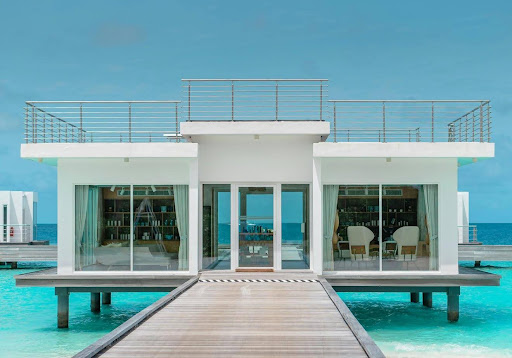 Unveiling Paradise: Top 10 World's Best Hotels Revealed for 2024 (Book Your Dream Stay with Cheapfareguru.com)