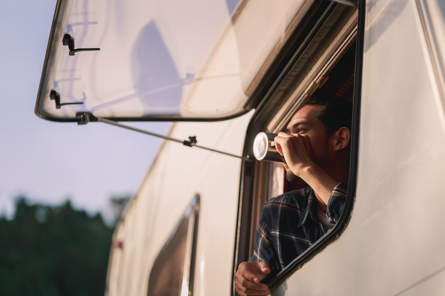 🎆New Year, New Travel Trends: What 2025 Adventurers Are Searching For