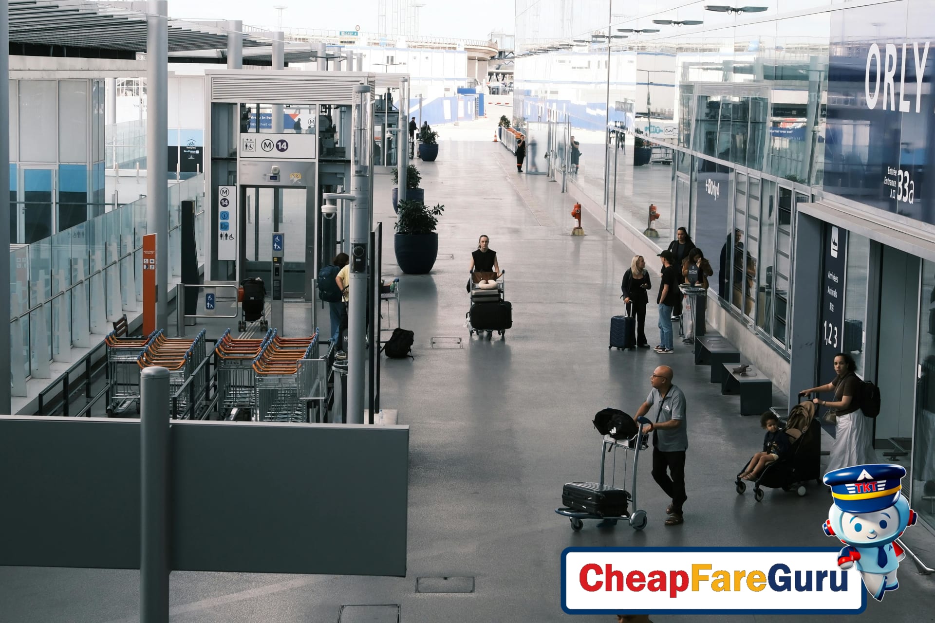 Thanksgiving Travel: Booking Strategy and Best Destinations